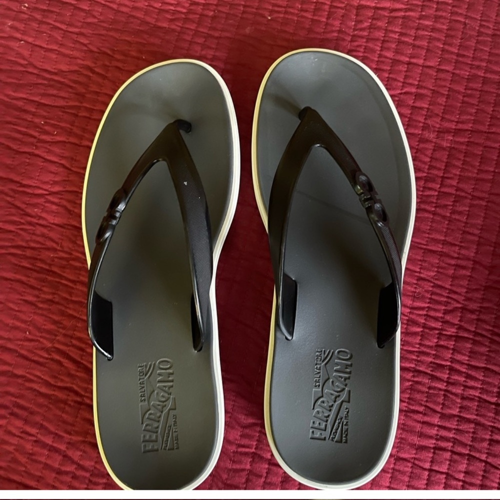 Salvatore Ferragamo Black and Gray Flip Flops